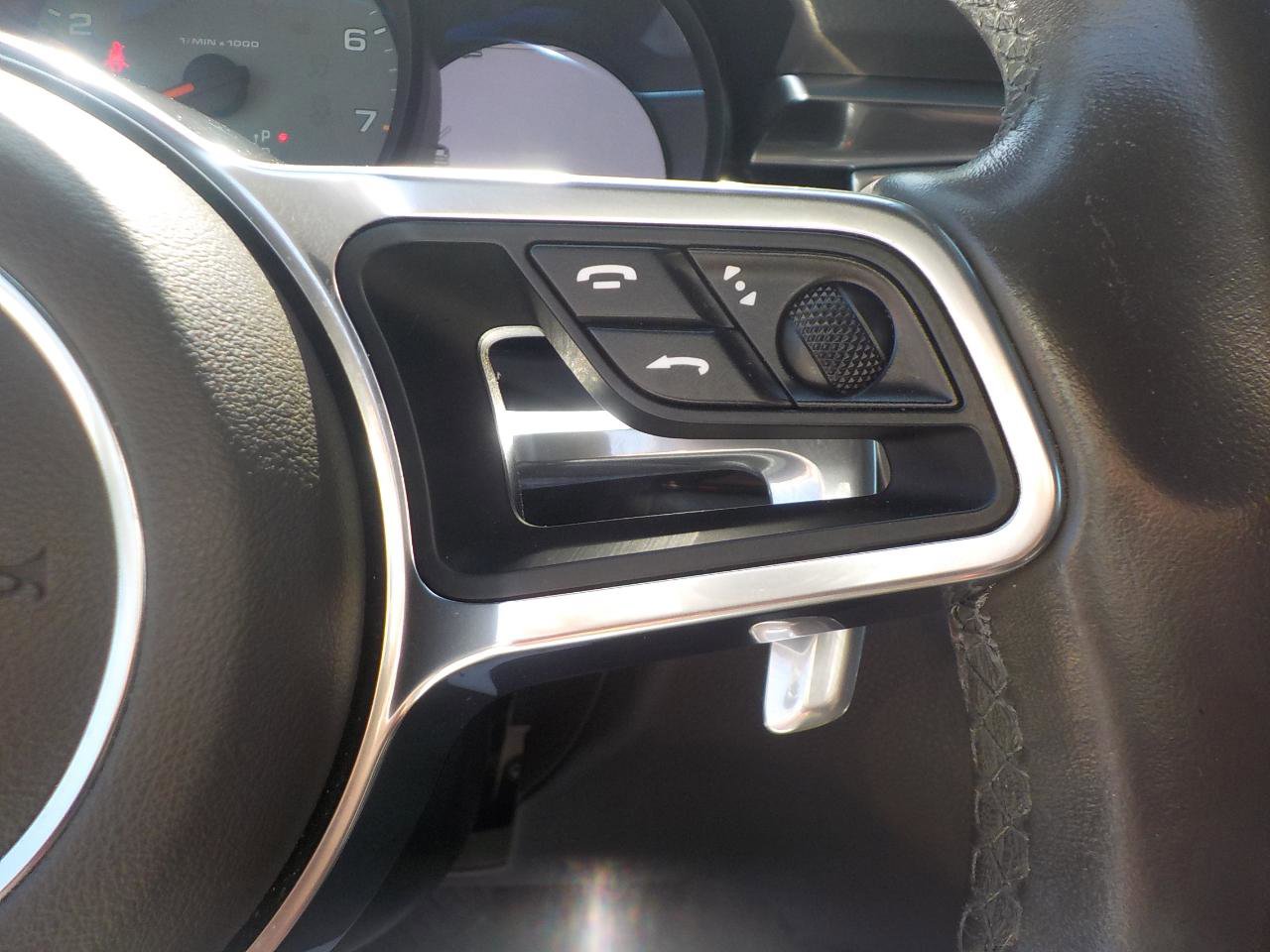 Used 2017 Porsche Macan S AWD/4WD image 15
