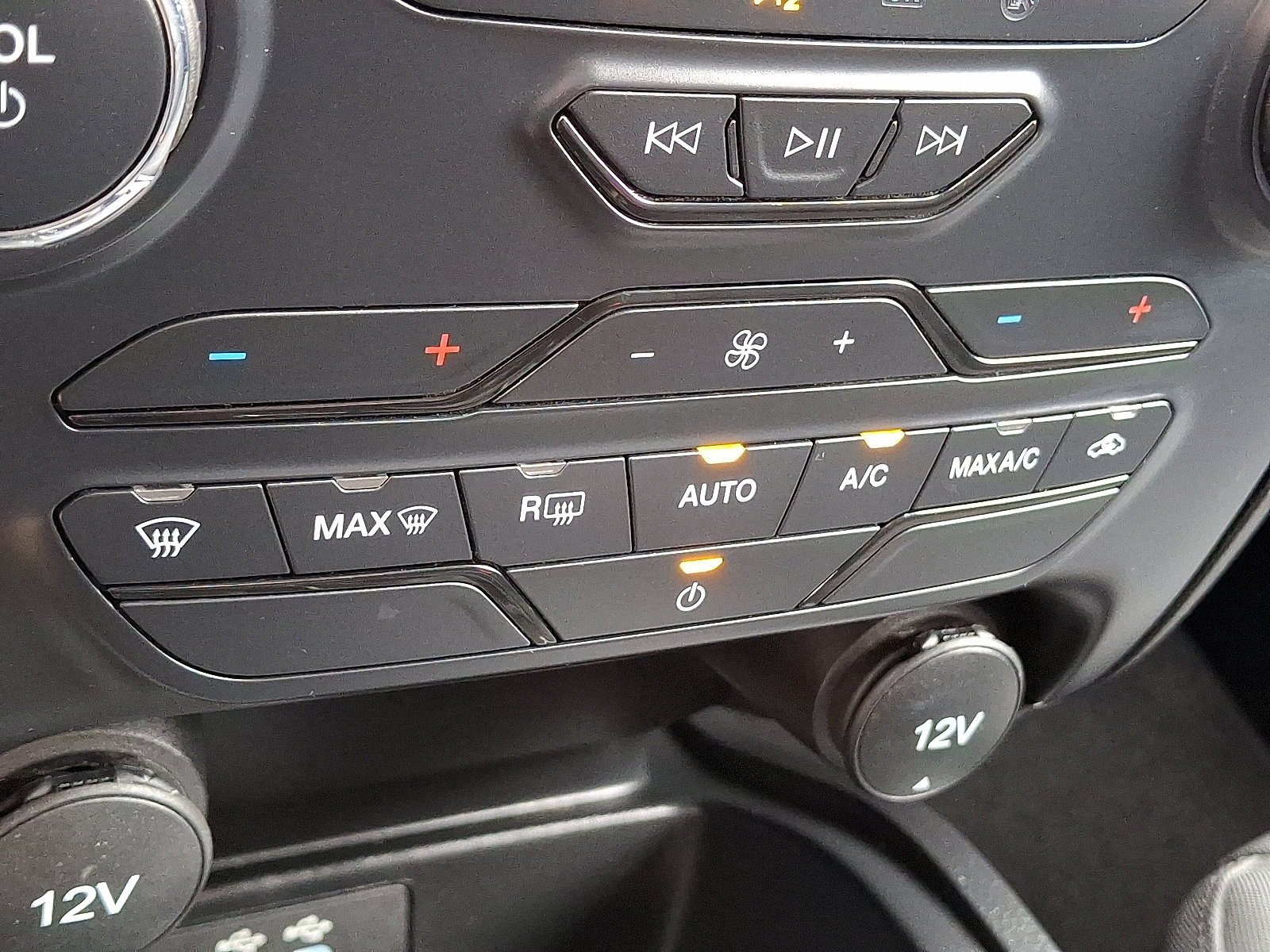 Certified 2023 Ford Ranger XLT w/ Trailer Tow Package image 15