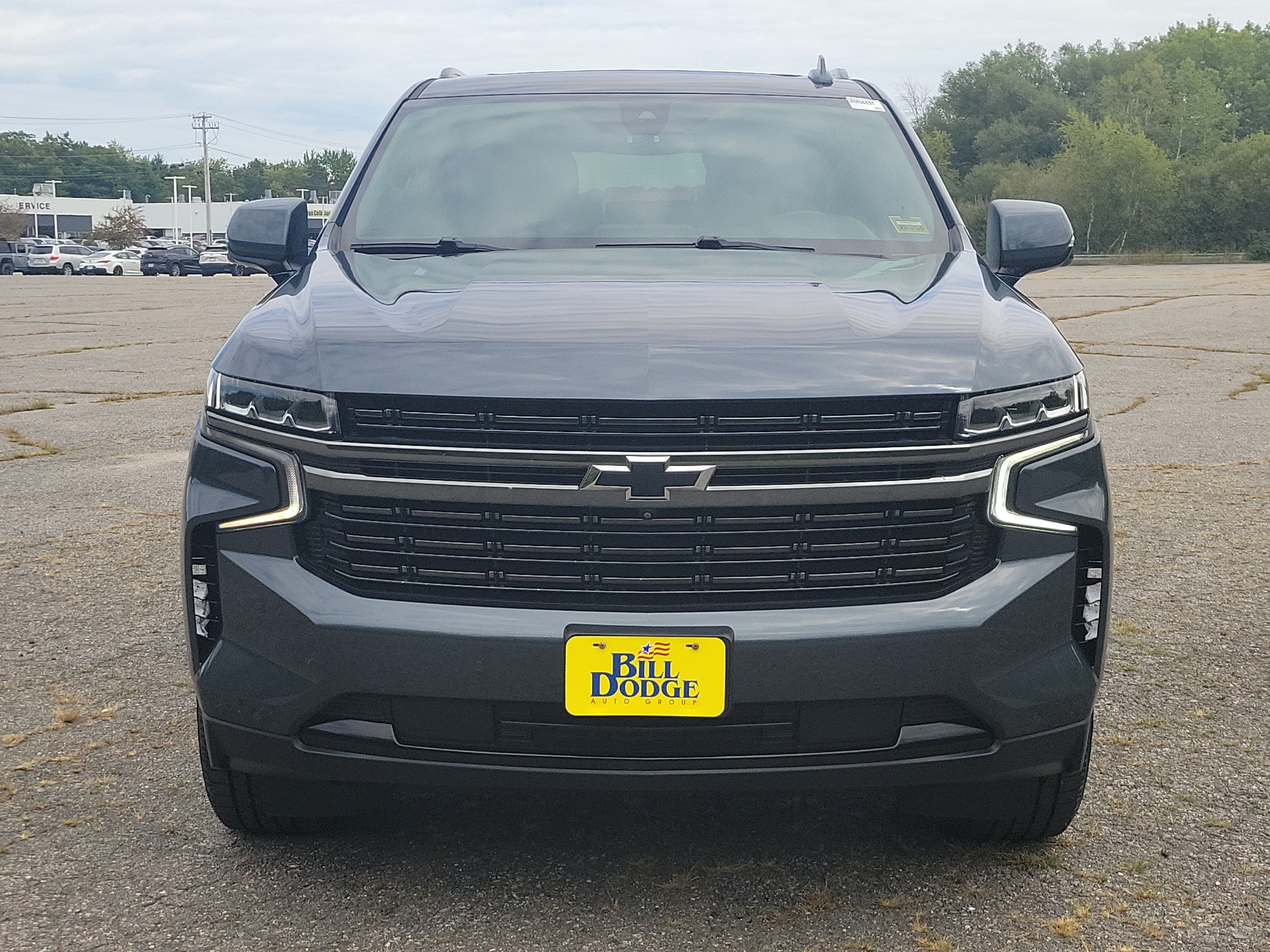 Used 2021 Chevrolet Tahoe RST w/ Luxury Package AWD/4WD image 2