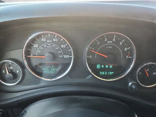 Used 2018 Jeep Wrangler Unlimited Rubicon w/ Cold Weather Group image 11