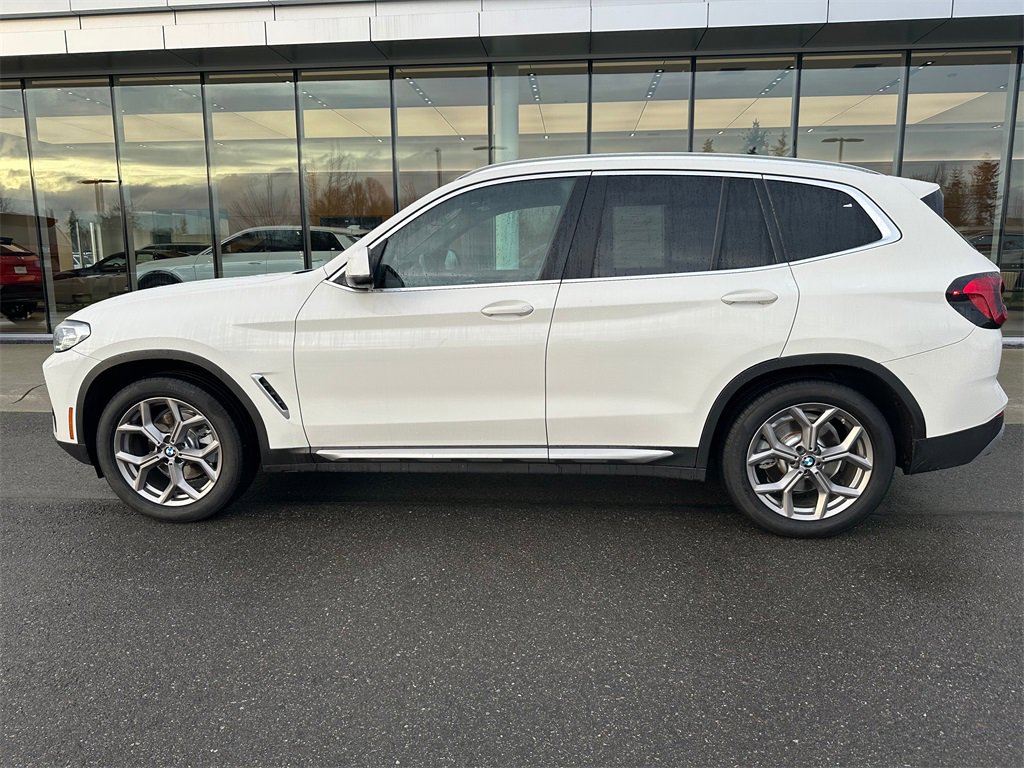 Used 2022 BMW X3 xDrive30i w/ Premium Package 2 image 2
