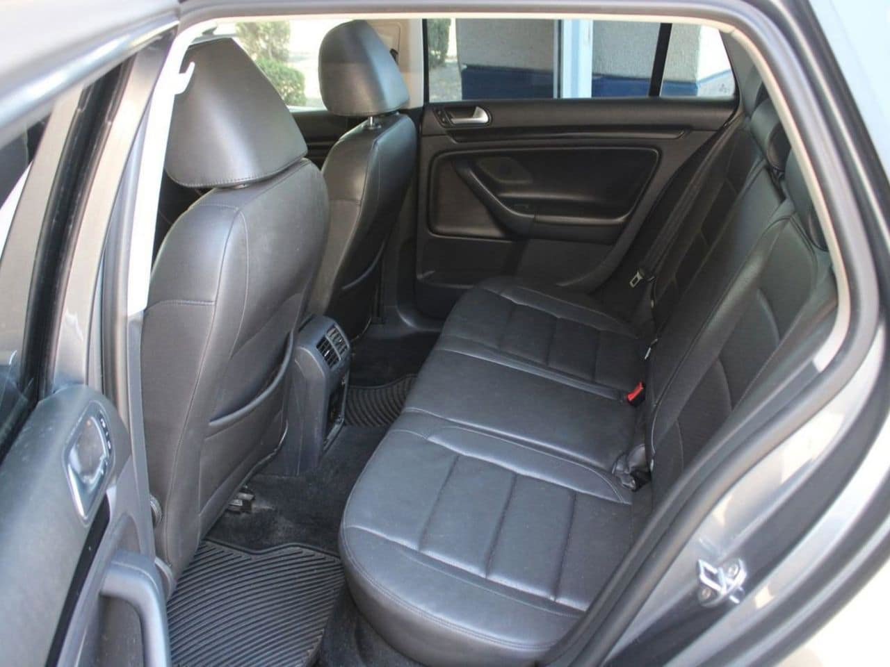 Used 2014 Volkswagen Jetta TDI FWD image 10