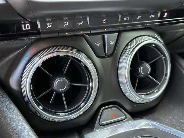 Used 2016 Chevrolet Camaro SS image 18