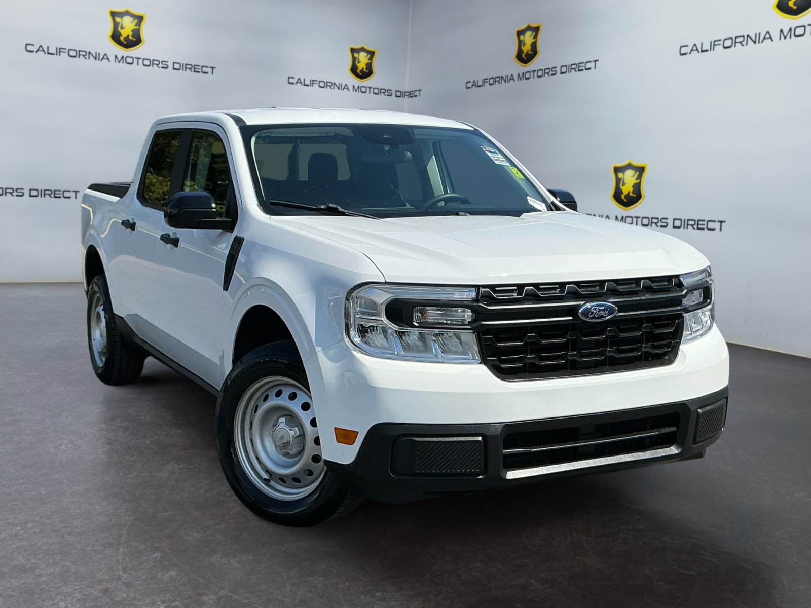 Used 2023 Ford Maverick XL FWD image 3