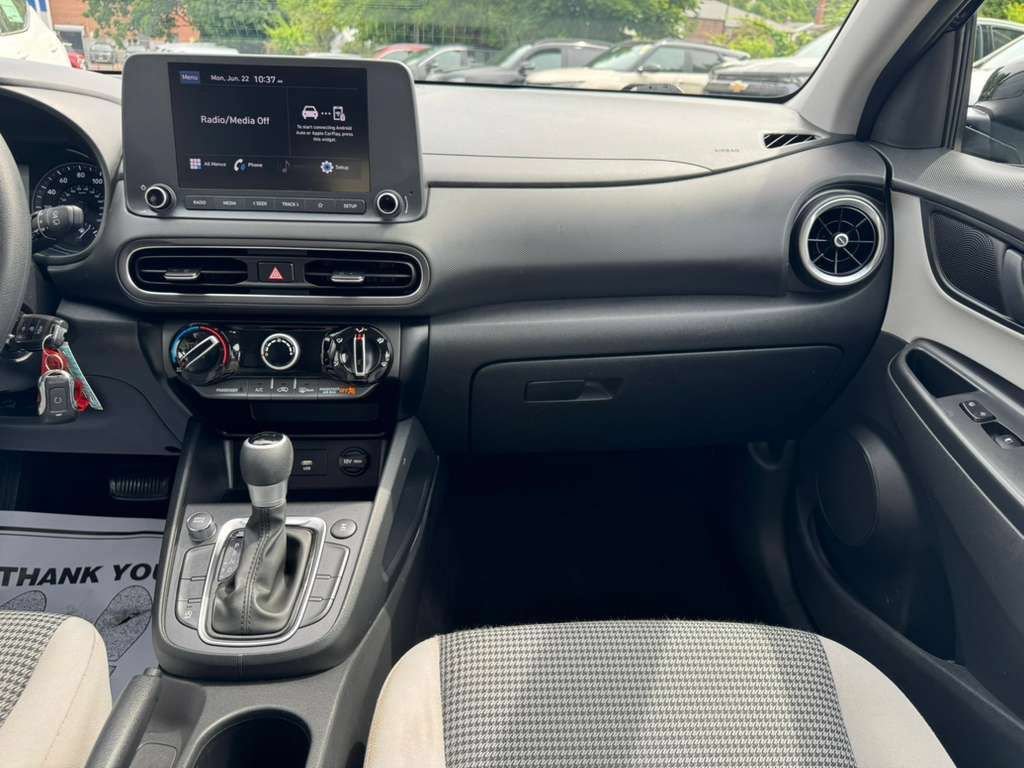 Certified 2023 Hyundai Kona SE w/ Cargo Package AWD/4WD image 23