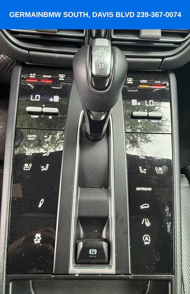 Used 2022 Porsche Macan S AWD/4WD image 21