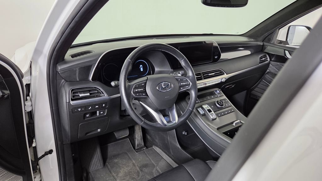 Used 2021 Hyundai Palisade Calligraphy w/ Cargo Package image 16