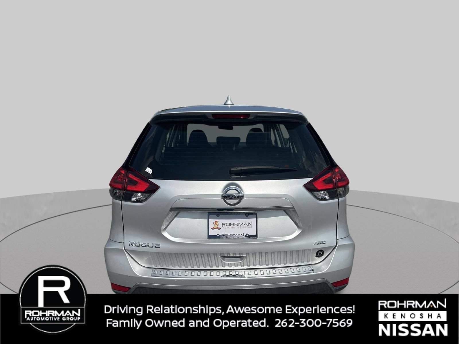 Used 2018 Nissan Rogue S AWD/4WD image 6