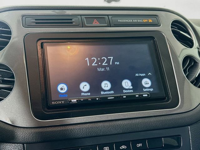 Used 2017 Volkswagen Tiguan Limited w/ Premium Package image 14