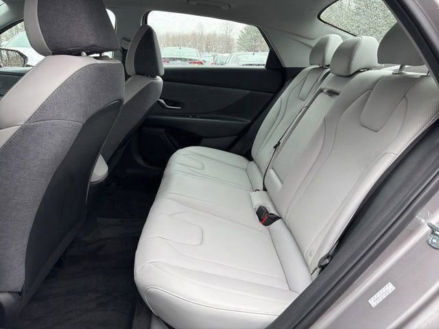 Certified 2023 Hyundai Elantra Limited w/ Cargo Package image 13
