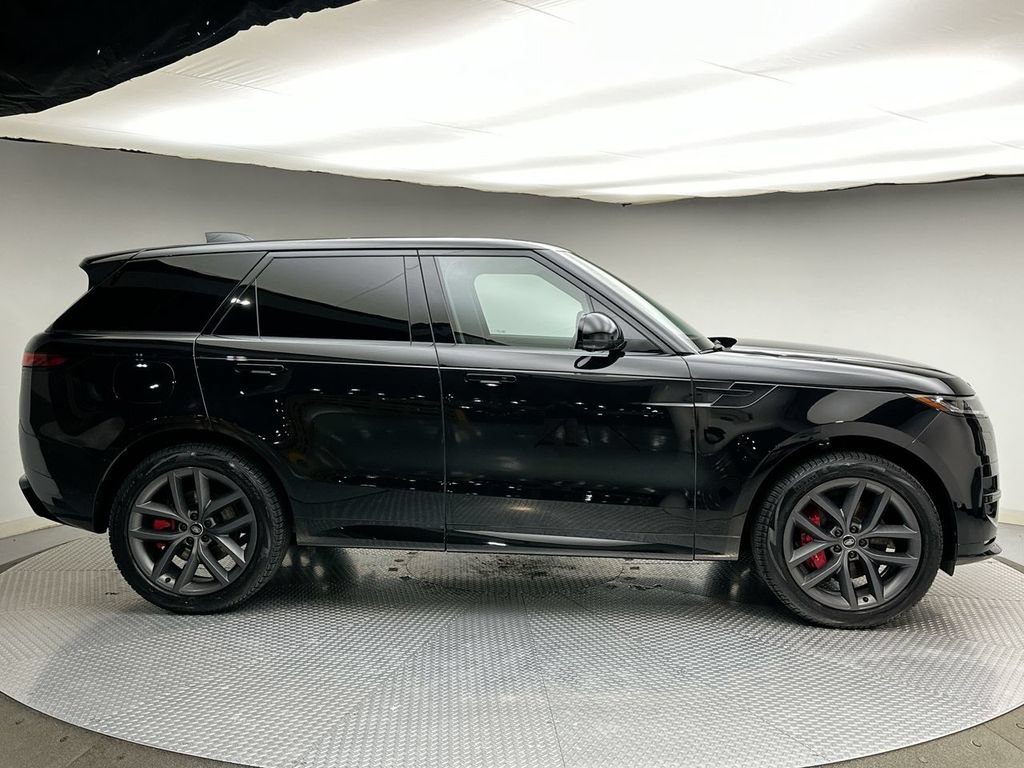 Used 2024 Land Rover Range Rover Sport Dynamic SE AWD/4WD image 14