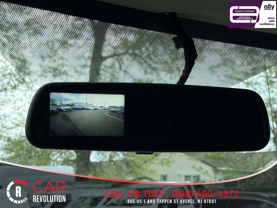 Used 2023 GMC Savana 2500 Extended w/ Driver Convenience Package image 17