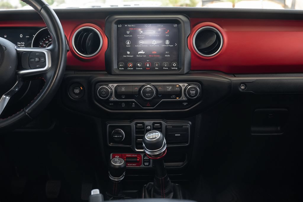 Used 2022 Jeep Gladiator Rubicon w/ Trailer Tow Package AWD/4WD image 32