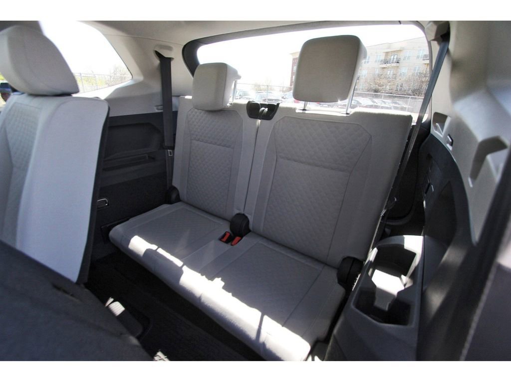 Used 2021 Volkswagen Tiguan S FWD image 15