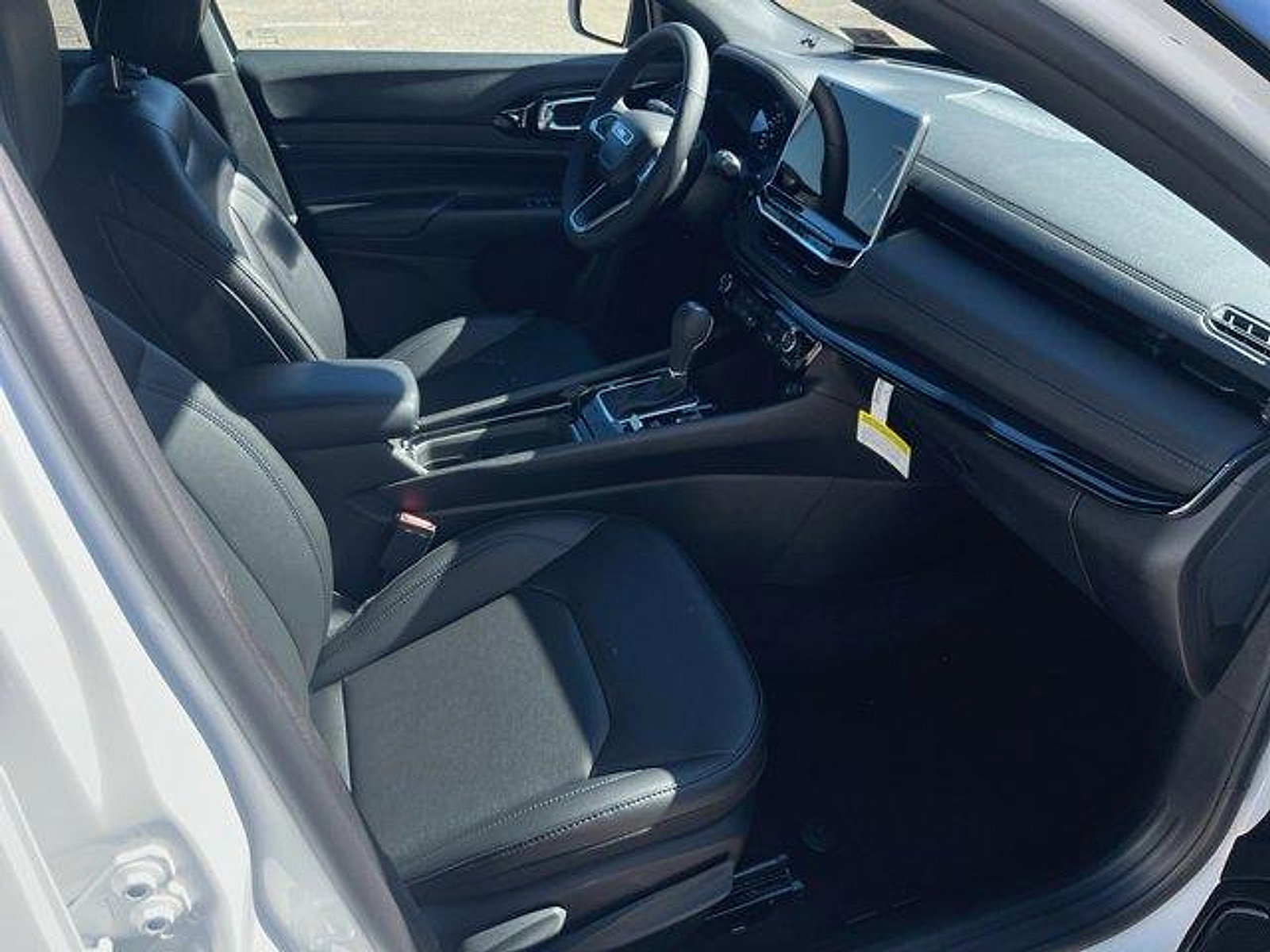 New 2026 Jeep Compass Limited image 20