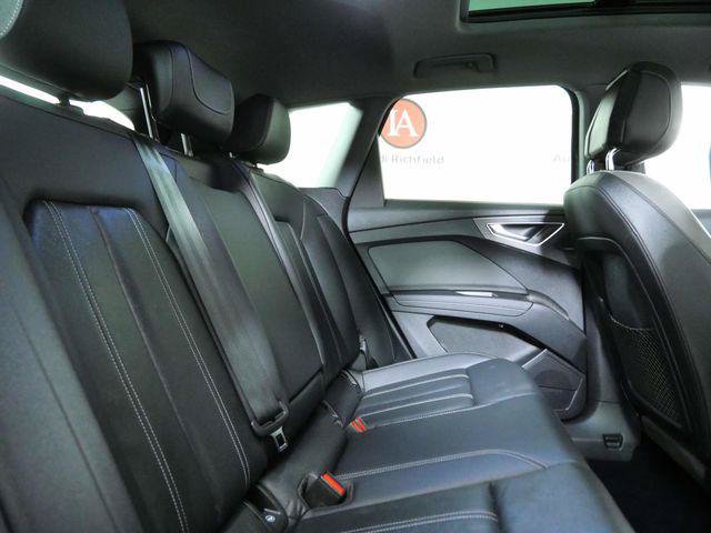 Certified 2023 Audi Q4 e-tron Prestige AWD/4WD image 14