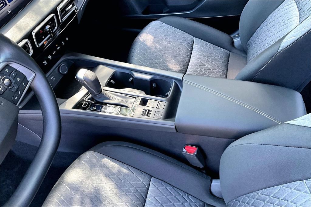 New 2026 Nissan Sentra SV FWD image 28