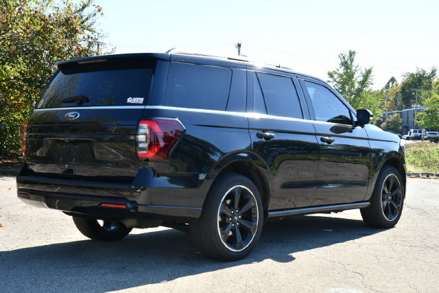 Used 2023 Ford Expedition Limited AWD/4WD image 7