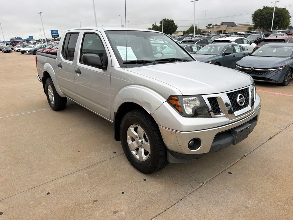 Used 2010 Nissan Frontier SE AWD/4WD image 7