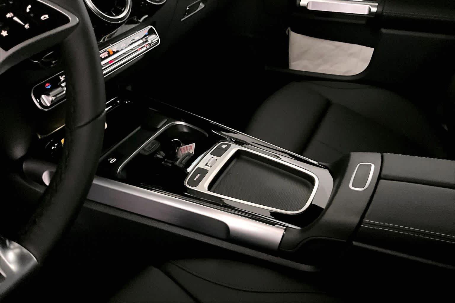 New 2026 Mercedes-Benz GLB 250 4MATIC image 11