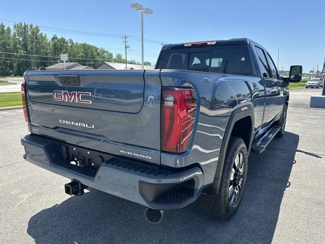 New 2025 GMC Sierra 2500 Denali w/ Denali Reserve Package image 17