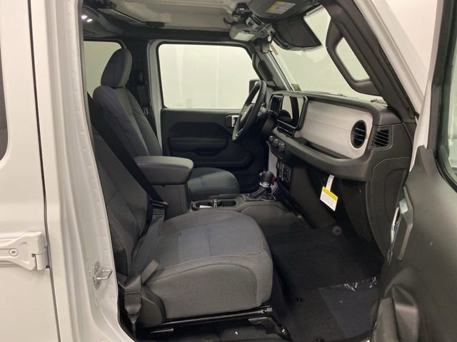 Used 2026 Jeep Wrangler Unlimited Sport AWD/4WD image 22