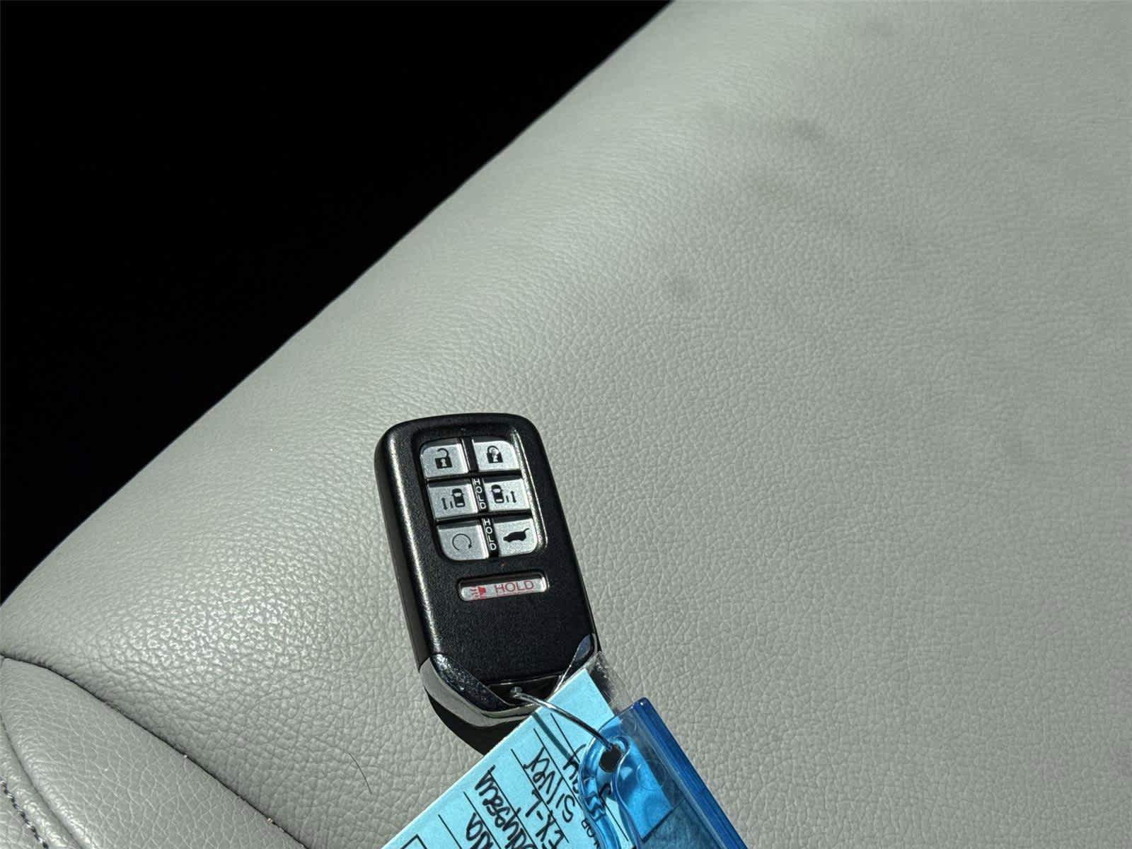 Used 2024 Honda Odyssey EX-L image 30