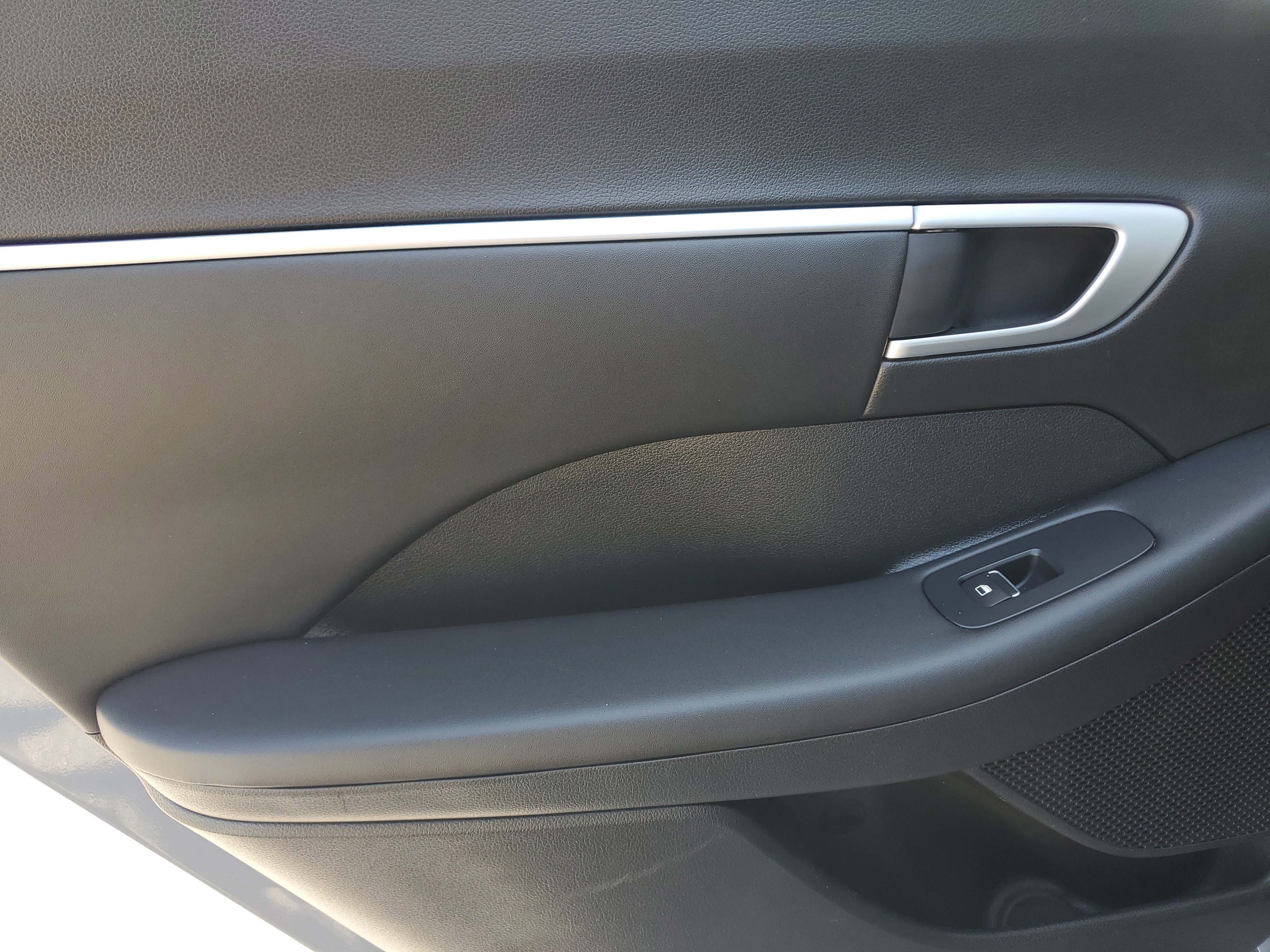 Used 2025 Hyundai Sonata SEL FWD image 10