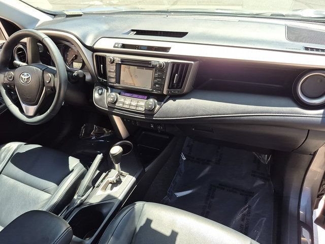 Used 2015 Toyota RAV4 Limited w/ Technology Package FWD image 33