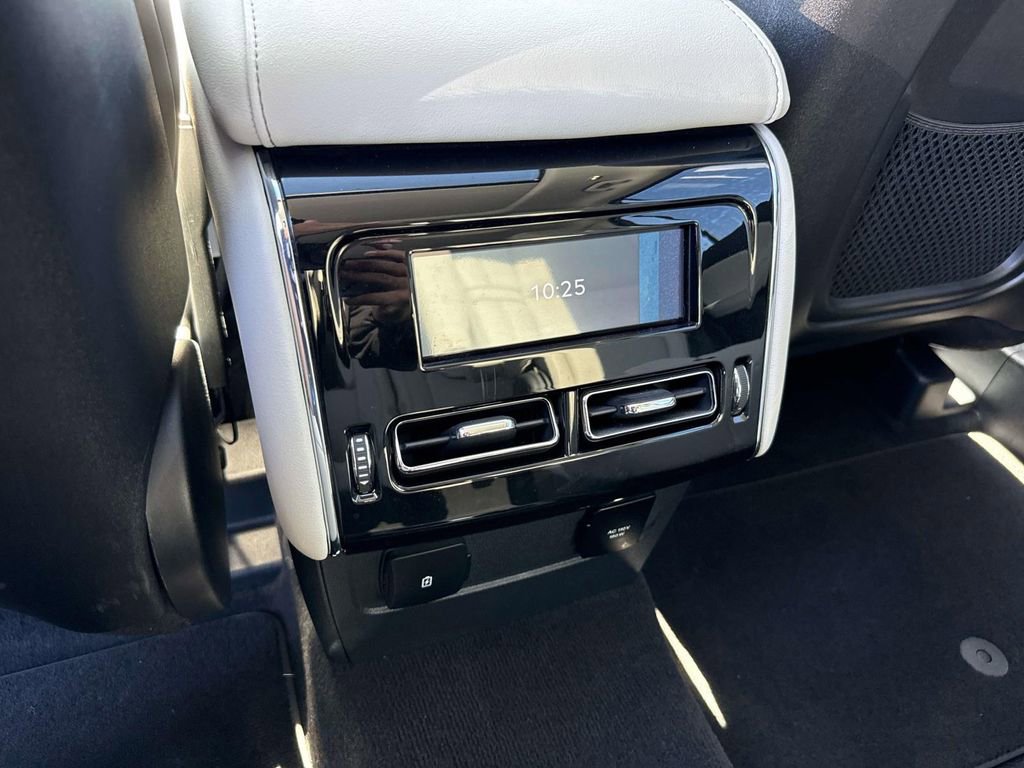 Used 2025 Lincoln Aviator Reserve image 14