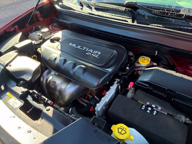 Used 2015 Jeep Cherokee Limited AWD/4WD image 12