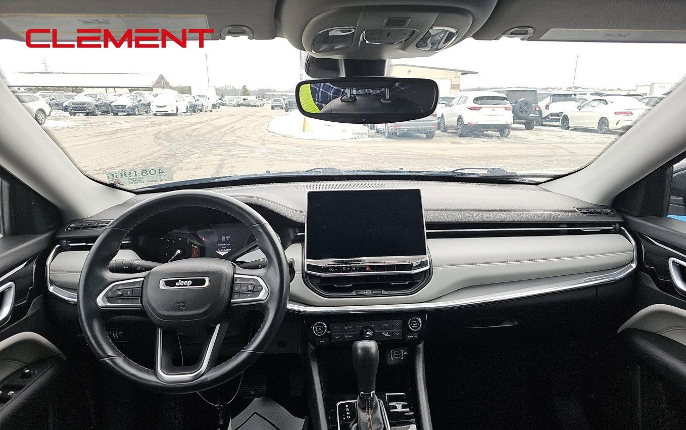 Used 2022 Jeep Compass Limited image 14