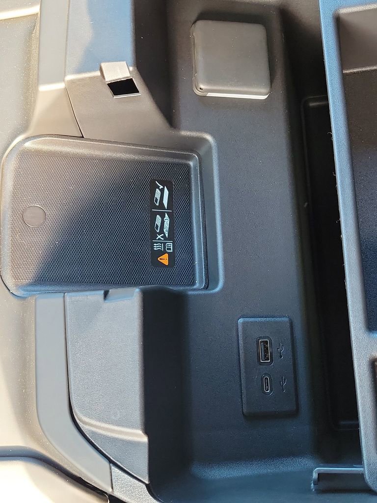 New 2025 GMC Sierra 3500 Denali Ultimate image 39