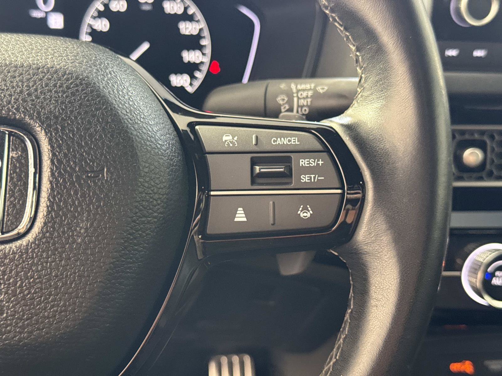 Used 2024 Honda Civic Sport image 25