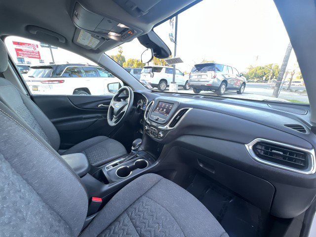 Used 2023 Chevrolet Equinox LT image 28
