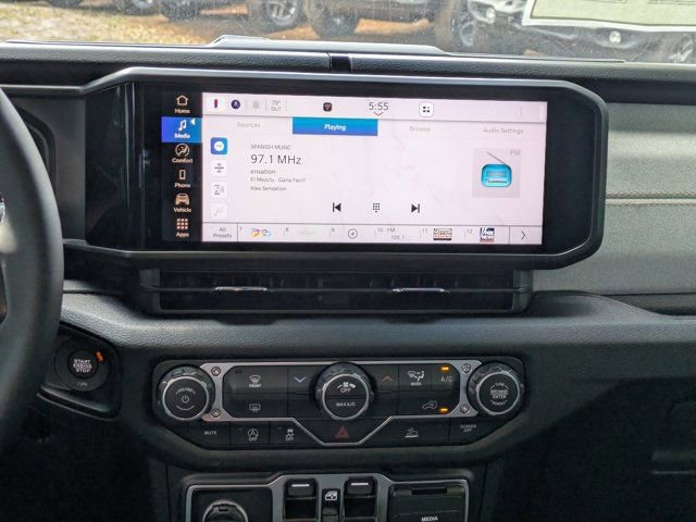 New 2026 Jeep Gladiator Sport image 16