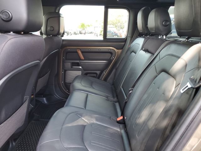 Used 2023 Land Rover Defender 110 X image 10