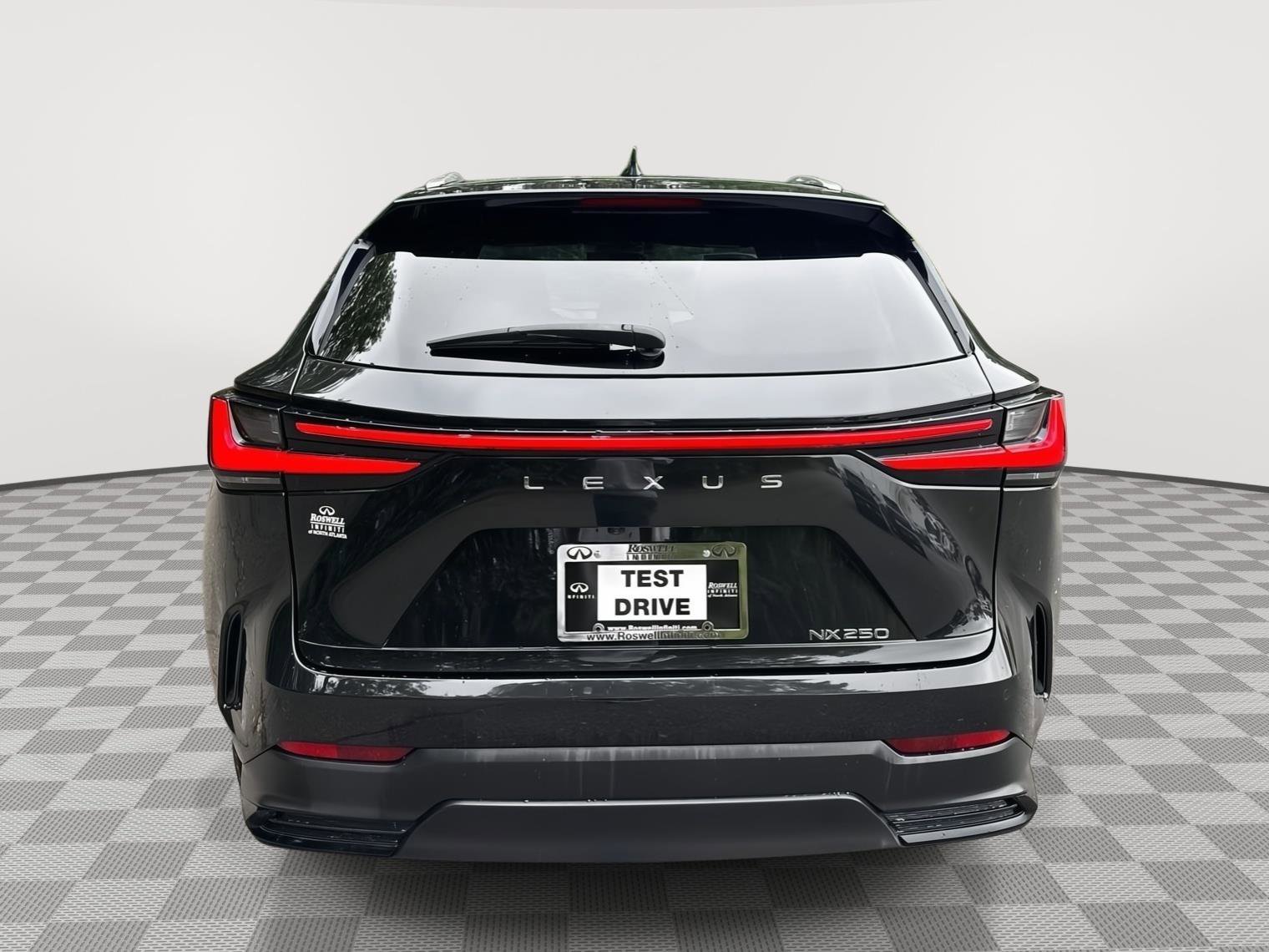 Used 2025 Lexus NX 250 FWD w/ Towing Package (2000 Lbs) image 7