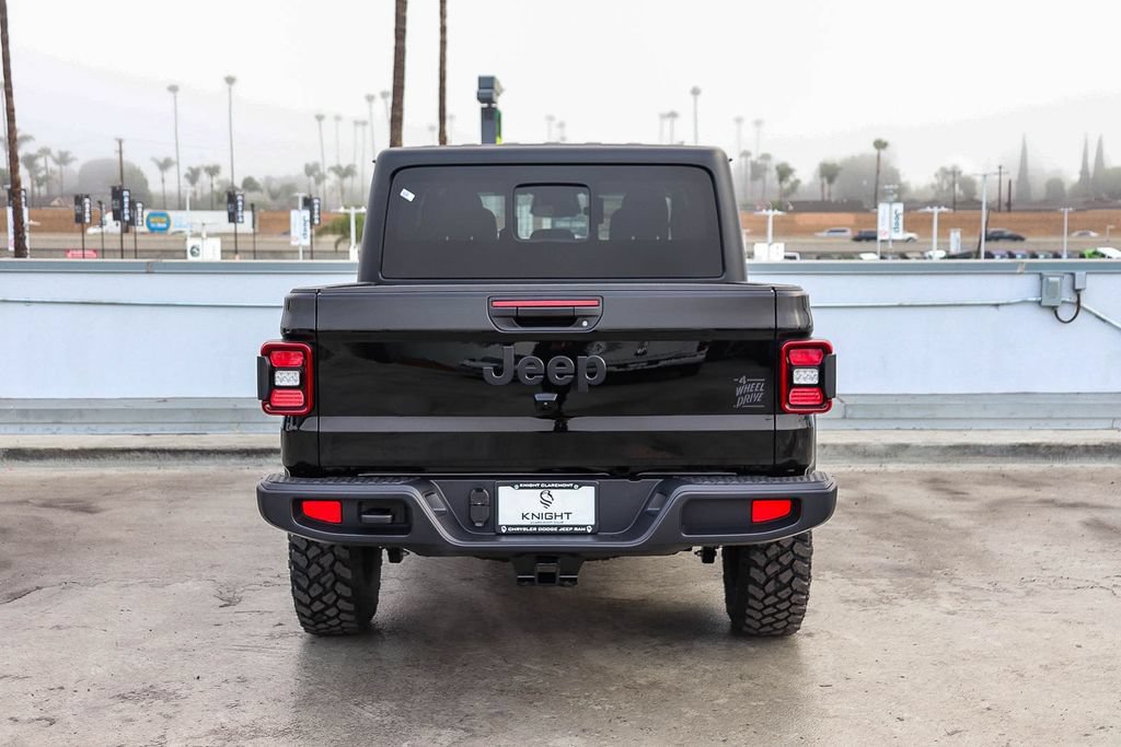 New 2026 Jeep Gladiator Sport AWD/4WD image 8