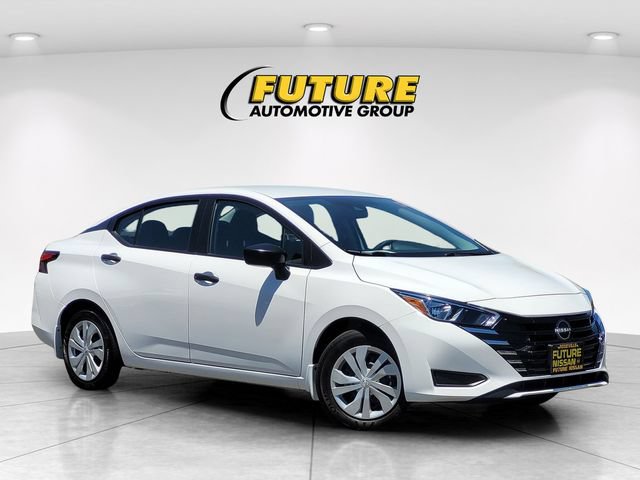 Used 2024 Nissan Versa S w/ Trunk Package