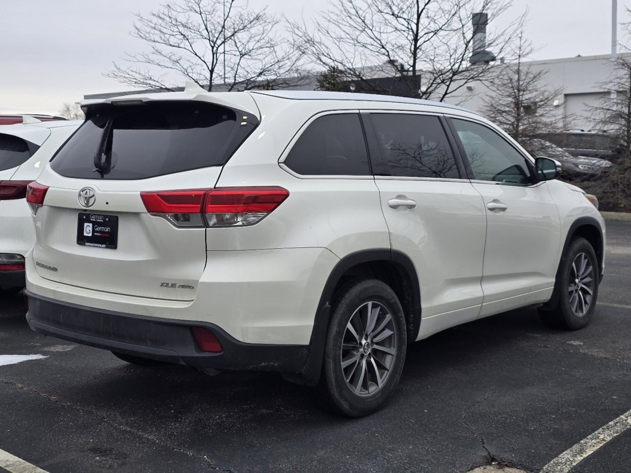 Used 2018 Toyota Highlander XLE image 7