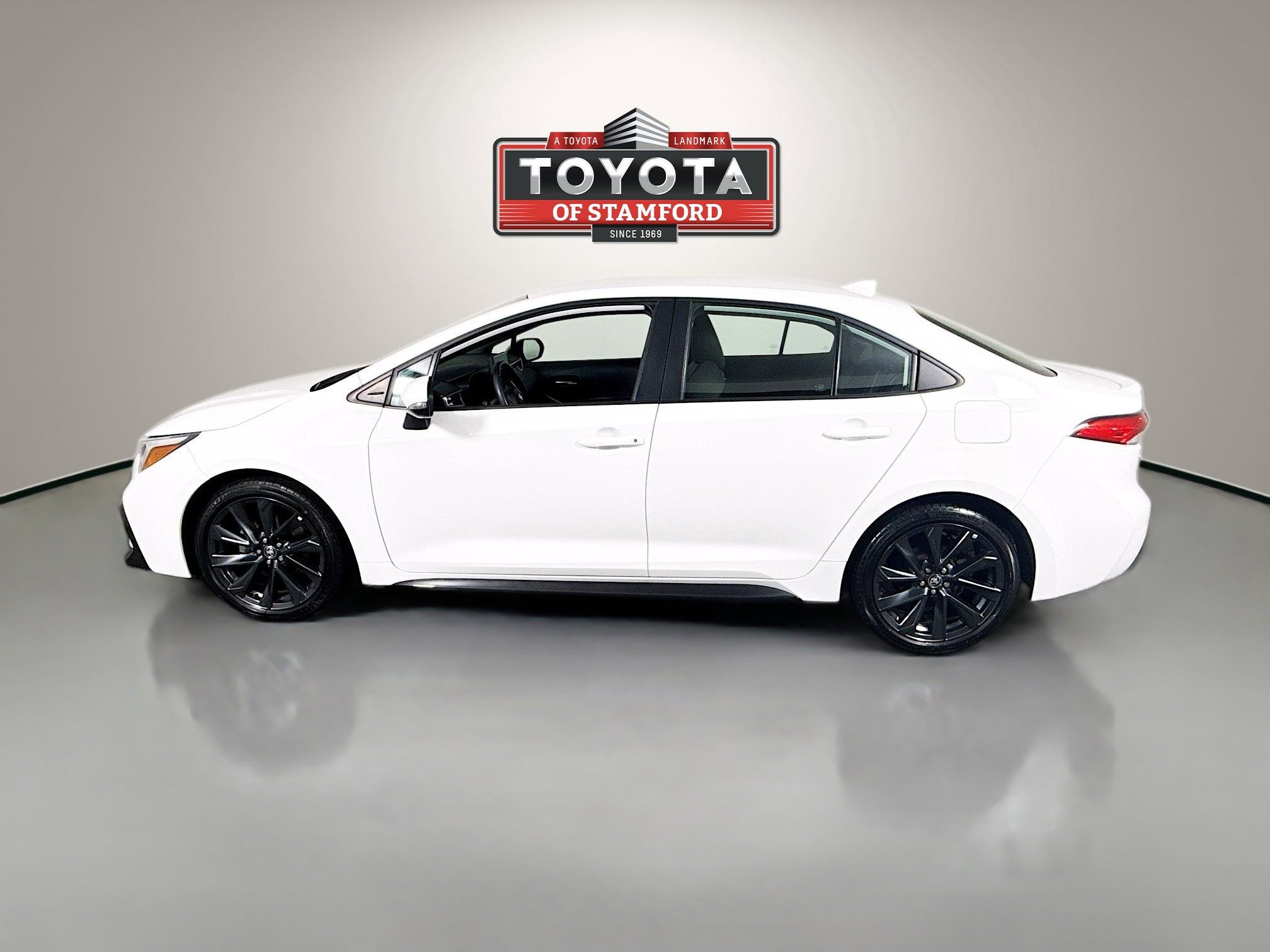 Certified 2023 Toyota Corolla SE image 4