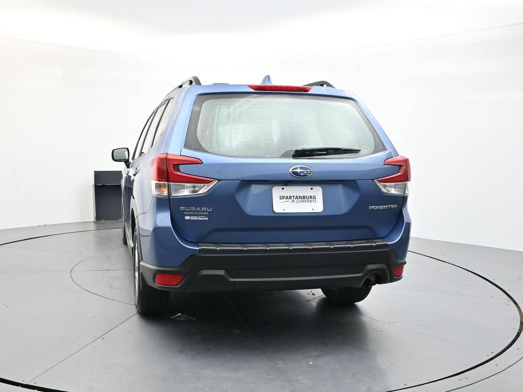 Used 2023 Subaru Forester Base image 6