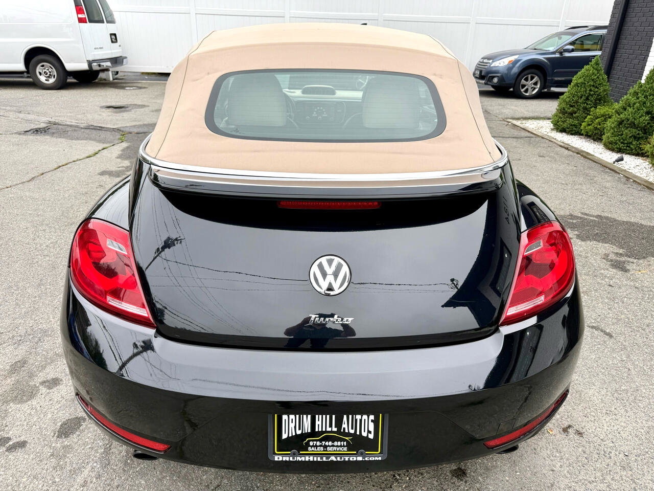 Used 2014 Volkswagen Beetle R-Line image 28