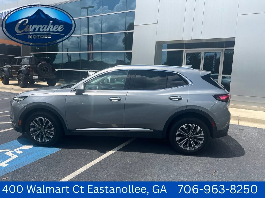 Used 2024 Buick Envision Preferred AWD/4WD image 1