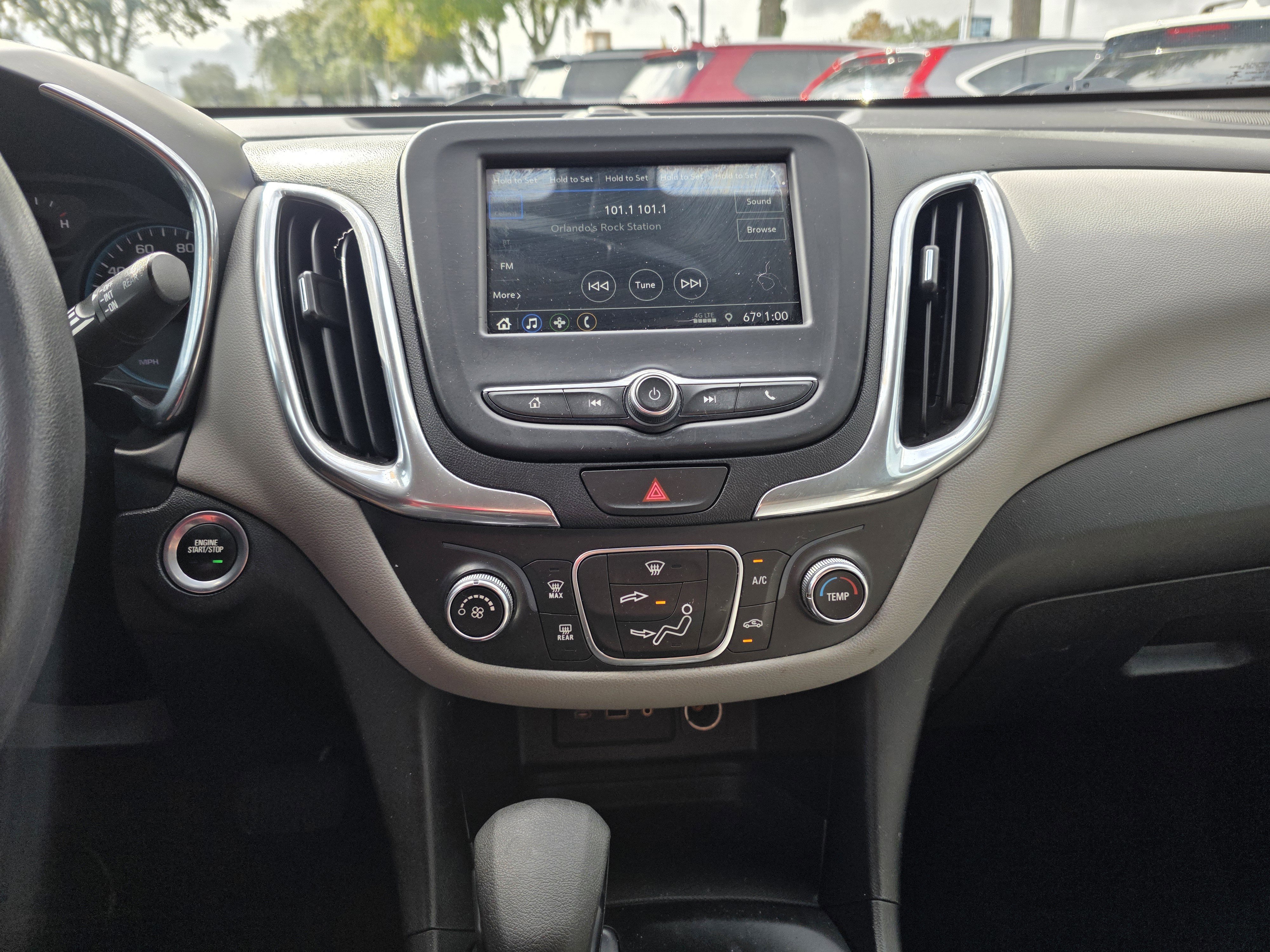 Used 2019 Chevrolet Equinox LS image 19