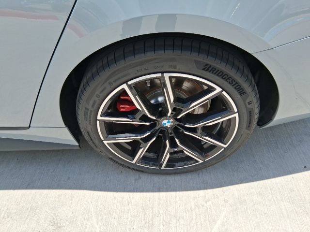 New 2026 BMW i4 eDrive40 w/ M Sport Package RWD image 16
