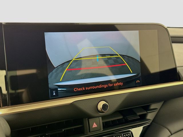 Certified 2026 Toyota Crown XLE image 22