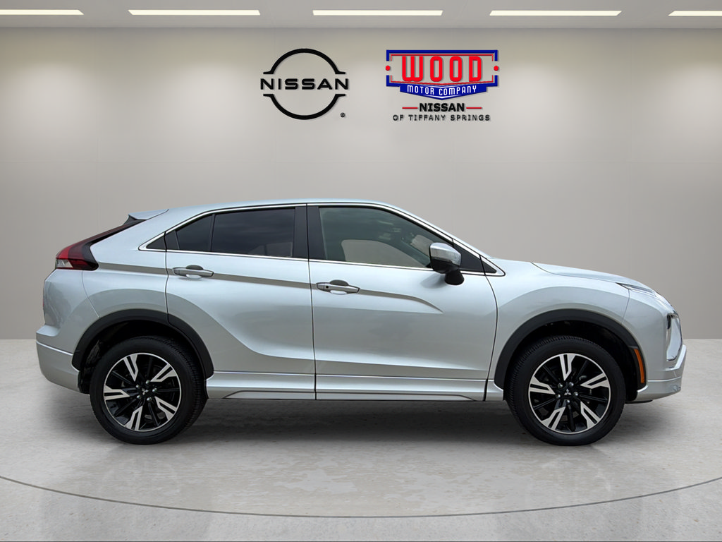 Used 2024 Mitsubishi Eclipse Cross SE AWD/4WD image 2