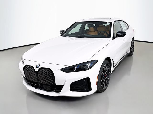Used 2026 BMW i4 xDrive40i w/ M Sport Package AWD/4WD image 3